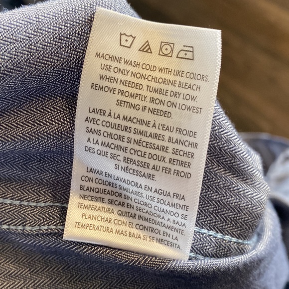 Calvin Klein Chambray Blue Button Down shirt XL - Picture 9 of 10